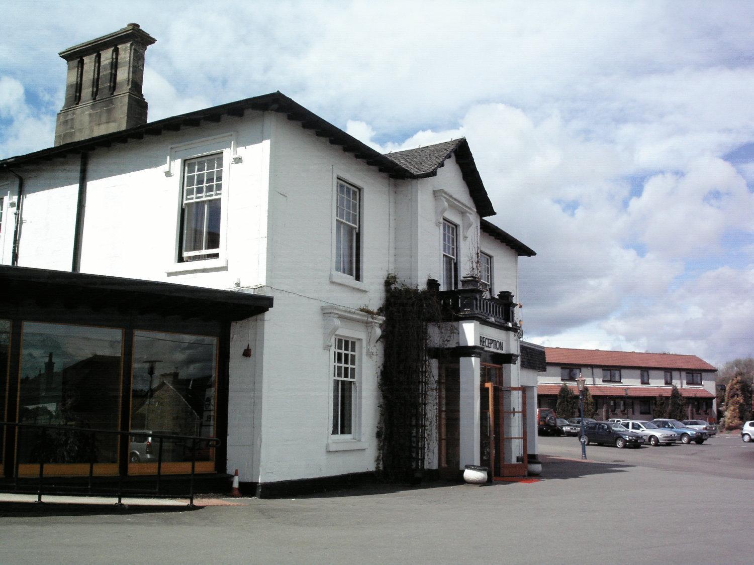Castlecary House Hotel Exterior foto