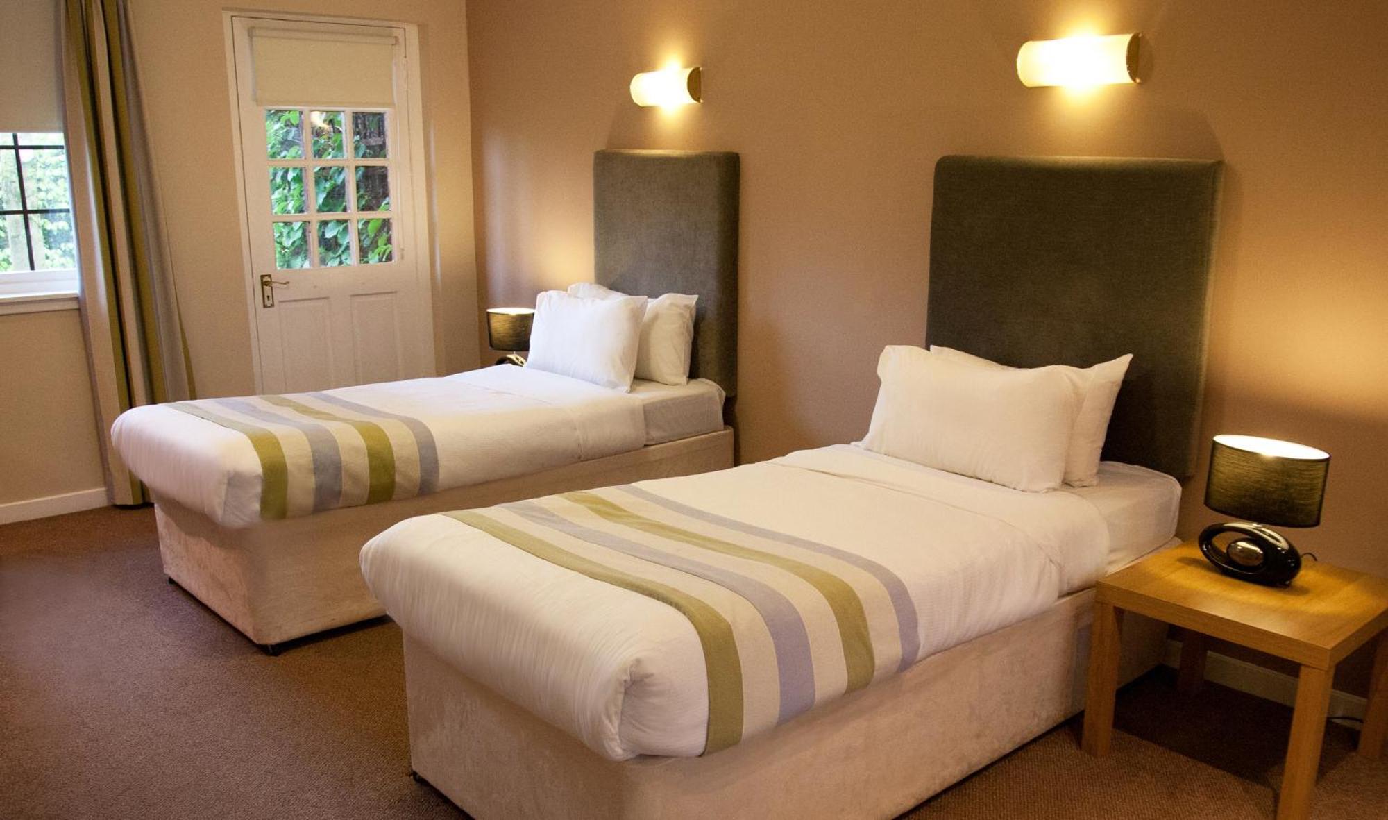 Castlecary House Hotel Exterior foto