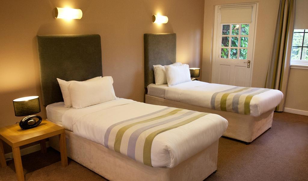 Castlecary House Hotel Exterior foto
